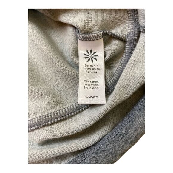 Athleta Gray Black Workout Athletic Top Long Sleeve Size XXS Draw String Comfy - Picture 6 of 6